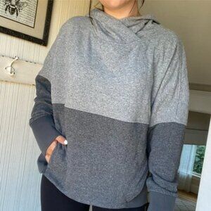 Prana Women's Wool Blend Hooded Sweater- Size XL